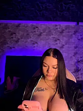 Megaan  More online show from 01-07-26, 01:19