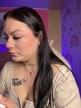 Snapshot of Megaan__More chatting on 06-28-26, 04:40 Megaan More online show from 06-28-26, 04:40
