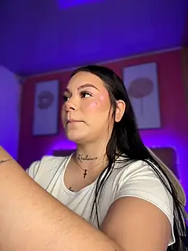 Snapshot of Megaan__More chatting on 07-15-26, 03:12 Megaan More online show from 07-15-26, 03:12