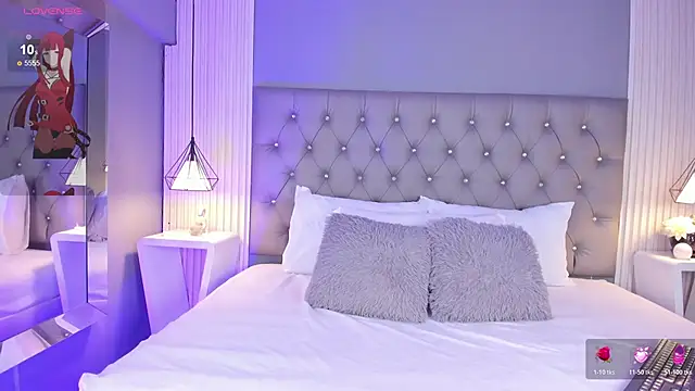 LunaBloomn online show from 12-03-25, 05:11