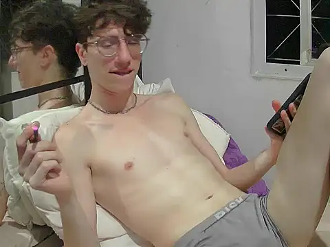 Snapshot of HeiRique chatting on 11-01-25, 06:15 HeiRique online show from 11-01-25, 06:15