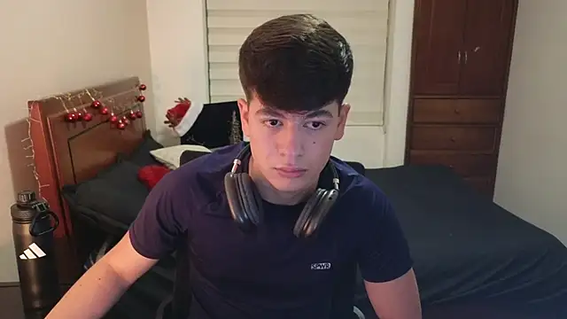 Snapshot of tightncuteass chatting on 11-24-25, 11:48 tightncuteass online show from 11-24-25, 11:48