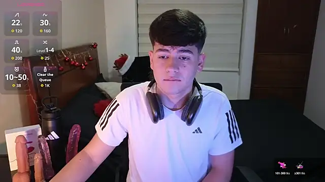 Snapshot of tightncuteass chatting on 11-30-25, 12:36 tightncuteass online show from 11-30-25, 12:36