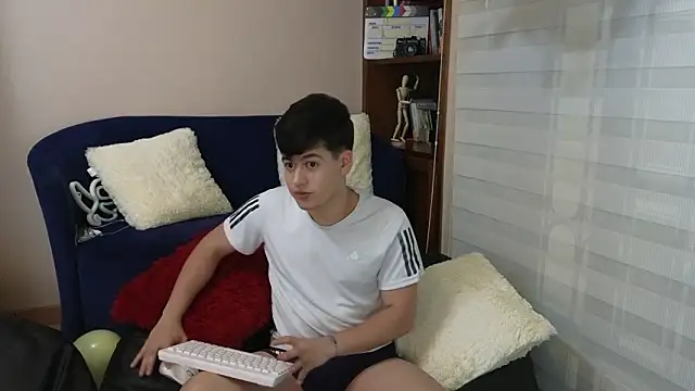 tightncuteass online show from 02-05-26, 11:53