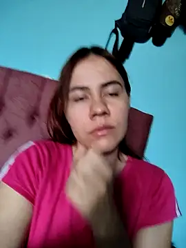 Snapshot of valen-sexx chatting on 10-25-25, 04:35 valen-sexx online show from 10-25-25, 04:35