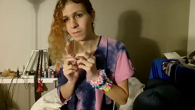 Snapshot of cuddlyavenue chatting on 10-11-25, 11:36 cuddlyavenue online show from 10-11-25, 11:36