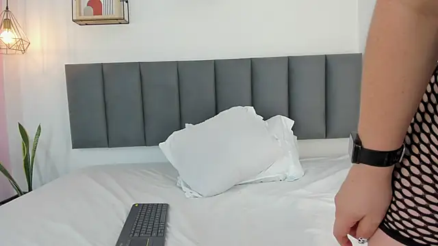 Snapshot of dulce_mmg chatting on 12-01-25, 07:08 dulce mmg online show from 12-01-25, 07:08