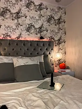 Snapshot of lilith_storm chatting on 10-21-25, 06:19 lilith storm online show from 10-21-25, 06:19