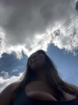 Snapshot of lilith_storm chatting on 11-18-25, 04:33 lilith storm online show from 11-18-25, 04:33