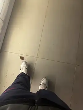 LAZ3R1 online show from 11-15-25, 03:19