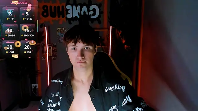 Snapshot of JonnyDarka chatting on 09-19-25, 11:33 JonnyDarka online show from 09-19-25, 11:33