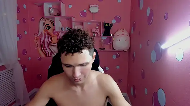 Snapshot of JonnyDarka chatting on 10-02-25, 05:09 JonnyDarka online show from 10-02-25, 05:09