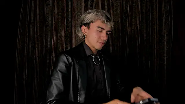 guynextdo0r online show from 01-06-26, 12:25