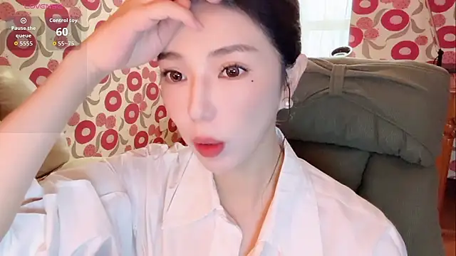 miss-lin online show from 11-30-25, 06:06