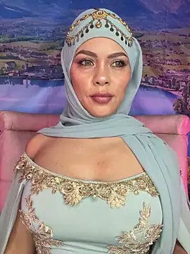  hafsa  online show from 12-15-25, 05:17