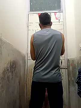 Snapshot of snadycam chatting on 09-29-25, 03:50 snadycam online show from 09-29-25, 03:50