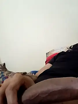 Snapshot of snadycam chatting on 10-30-25, 06:30 snadycam online show from 10-30-25, 06:30