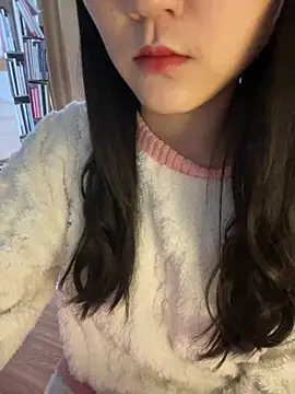 Snapshot of ruiki666 chatting on 02-06-26, 07:45 ruiki666 online show from 02-06-26, 07:45