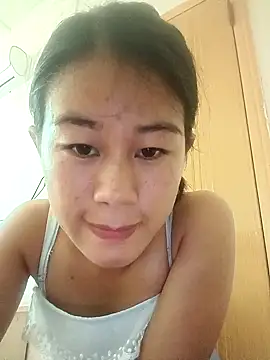 Snapshot of luy-xinh02 chatting on 09-15-25, 08:25 luy-xinh02 online show from 09-15-25, 08:25