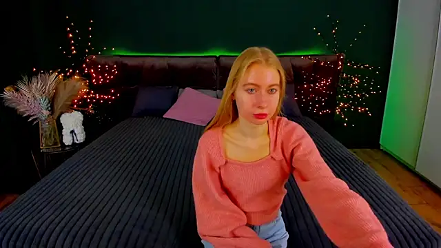 Alina Blonde online show from 10-18-25, 05:43