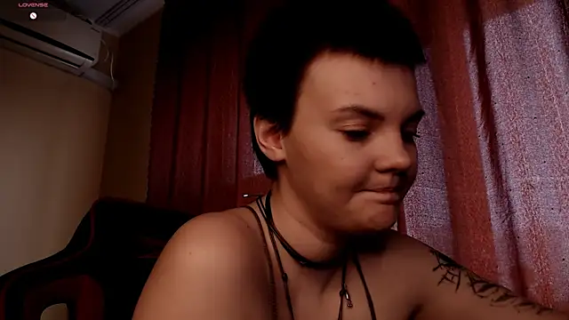 KrisNeal online show from 04-08-26, 09:20