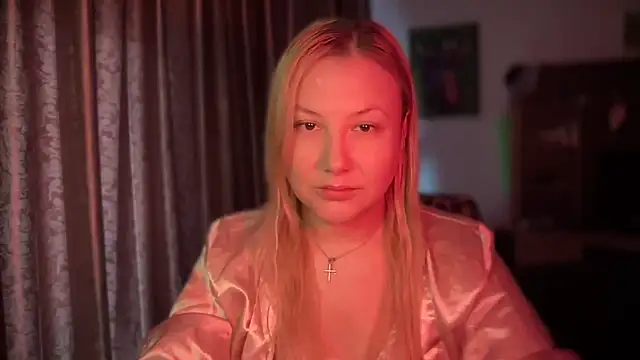 Snapshot of BikiHellena chatting on 11-13-25, 08:24 BikiHellena online show from 11-13-25, 08:24