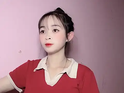 Snapshot of Suna7383 chatting on 11-03-25, 03:24 Suna7383 online show from 11-03-25, 03:24