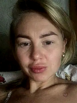 MartaLuna  online show from 09-27-25, 09:20