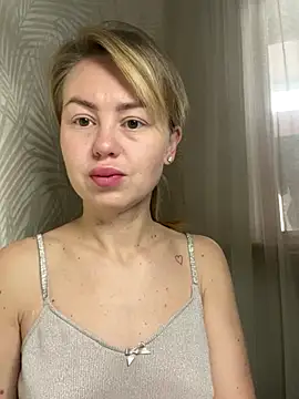 MartaLuna  online show from 11-03-25, 07:09