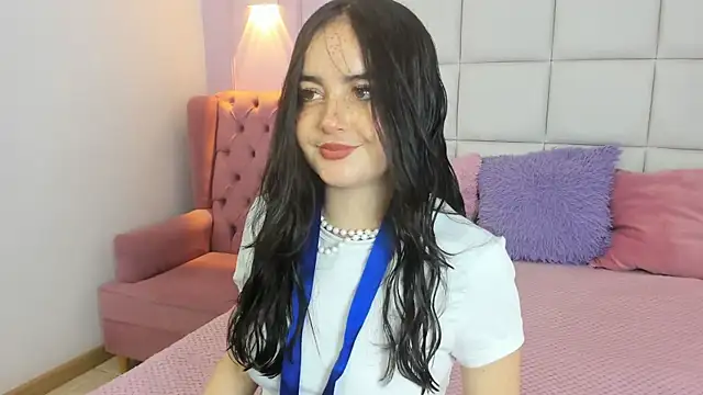 Ashleypetit online show from 05-03-26, 12:55