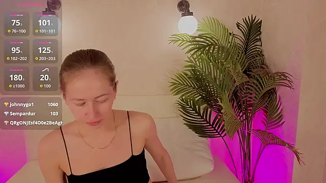 Snapshot of bella_li__ chatting on 02-20-26, 06:26 bella li online show from 02-20-26, 06:26