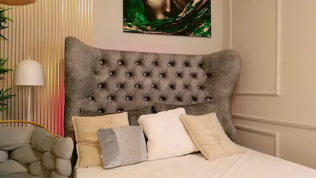 MeganXDesire online show from 03-26-26, 05:46