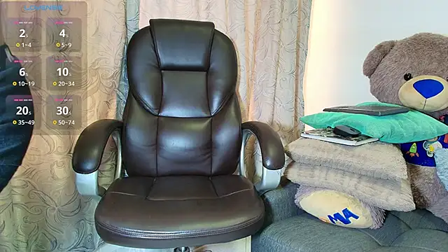 Snapshot of juan_hairy chatting on 11-13-25, 01:21 juan hairy online show from 11-13-25, 01:21