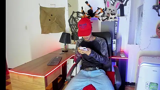 xxKamadevaxx online show from 10-31-25, 12:39