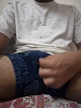 Snapshot of engineerboy14 chatting on 09-21-25, 11:12 engineerboy14 online show from 09-21-25, 11:12