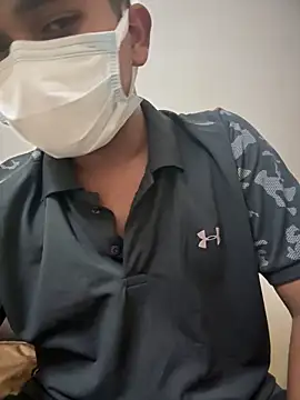 Snapshot of engineerboy14 chatting on 11-01-25, 06:54 engineerboy14 online show from 11-01-25, 06:54