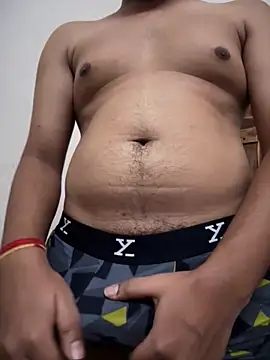 Snapshot of engineerboy14 chatting on 11-24-25, 10:59 engineerboy14 online show from 11-24-25, 10:59