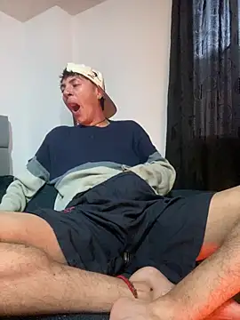 NaytonFreeman online show from 12-17-25, 11:16