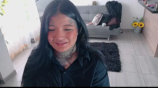 Unatatuada online show from 09-18-25, 09:17