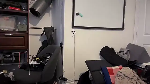 jasoncali305 online show from 11-09-25, 09:24