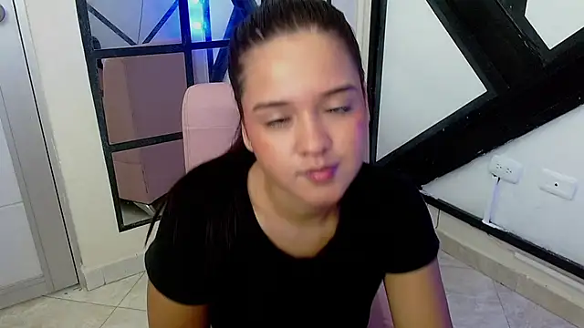 sarai mv1 online show from 09-16-25, 06:31