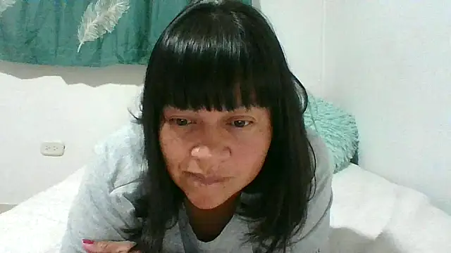 adri89-g online show from 01-18-26, 12:14