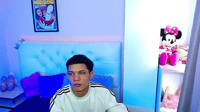 Snapshot of EL_VENEZOLANO_22CM chatting on 10-01-25, 07:09 EL VENEZOLANO 22CM online show from 10-01-25, 07:09