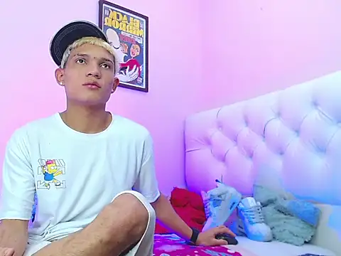 Snapshot of EL_VENEZOLANO_22CM chatting on 11-13-25, 05:50 EL VENEZOLANO 22CM online show from 11-13-25, 05:50