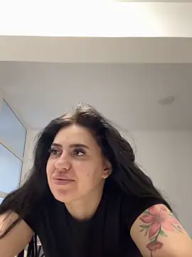 Snapshot of Andrestarr chatting on 02-02-26, 02:49 Andrestarr online show from 02-02-26, 02:49