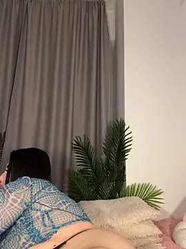 Snapshot of Andrestarr chatting on 02-05-26, 08:02 Andrestarr online show from 02-05-26, 08:02