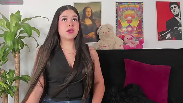 Snapshot of lily_rose26 chatting on 09-21-25, 11:39 lily rose26 online show from 09-21-25, 11:39