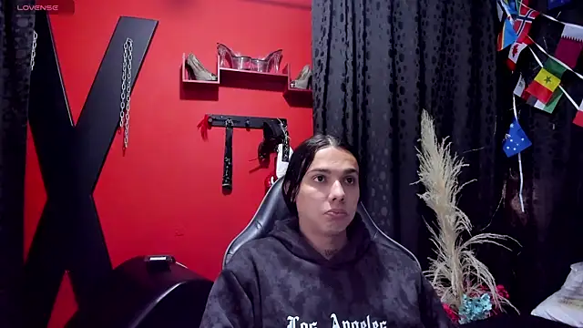 Snapshot of Almaazz chatting on 07-16-26, 07:53 Almaazz online show from 07-16-26, 07:53