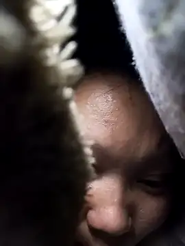 Snapshot of bonnie-00 chatting on 12-15-25, 02:21 bonnie-00 online show from 12-15-25, 02:21