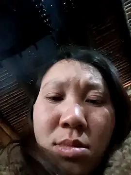 Snapshot of bonnie-00 chatting on 01-08-26, 05:10 bonnie-00 online show from 01-08-26, 05:10